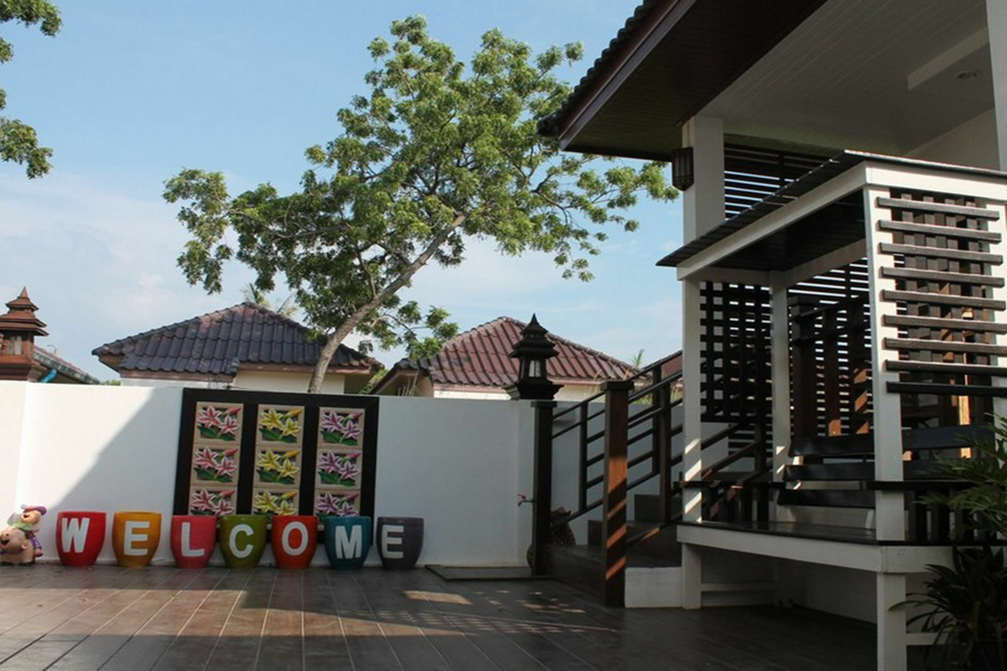 Wilawan Pool Resort Koh Larn Екстериор снимка